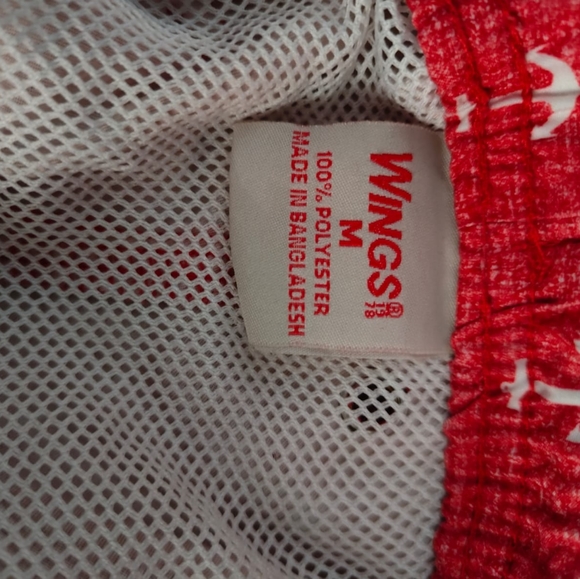 Wings shorts size meduim - Picture 5 of 5